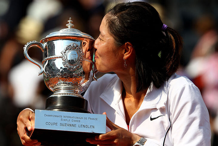 Ли На – важнейший человек в теннисе XXI века. Ее победа на «Ролан Гаррос» привлекла 116 млн зрителей и повернула женский тур в Китай